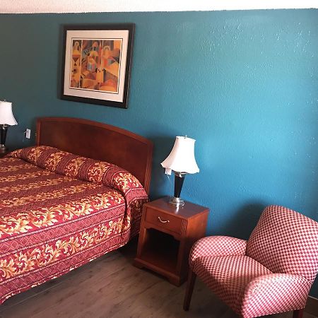 Chaparral Motel ポートラバカ エクステリア 写真