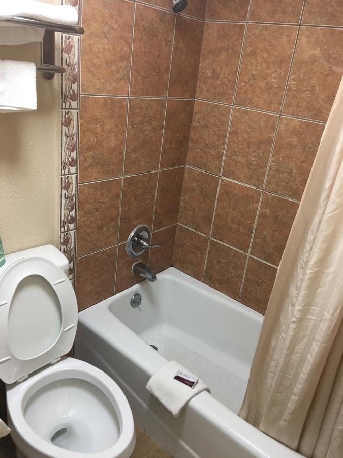 Chaparral Motel ポートラバカ エクステリア 写真