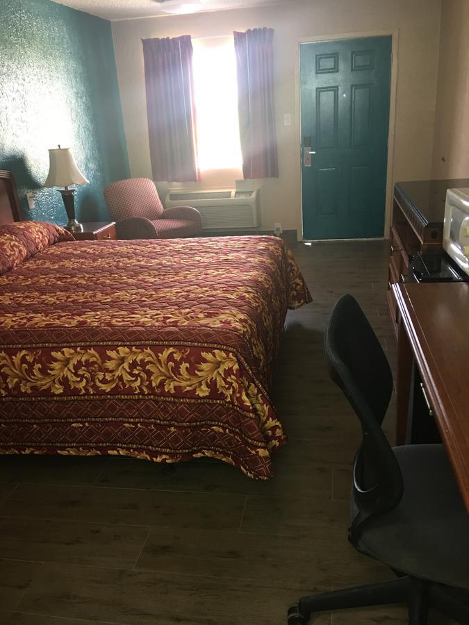 Chaparral Motel ポートラバカ エクステリア 写真
