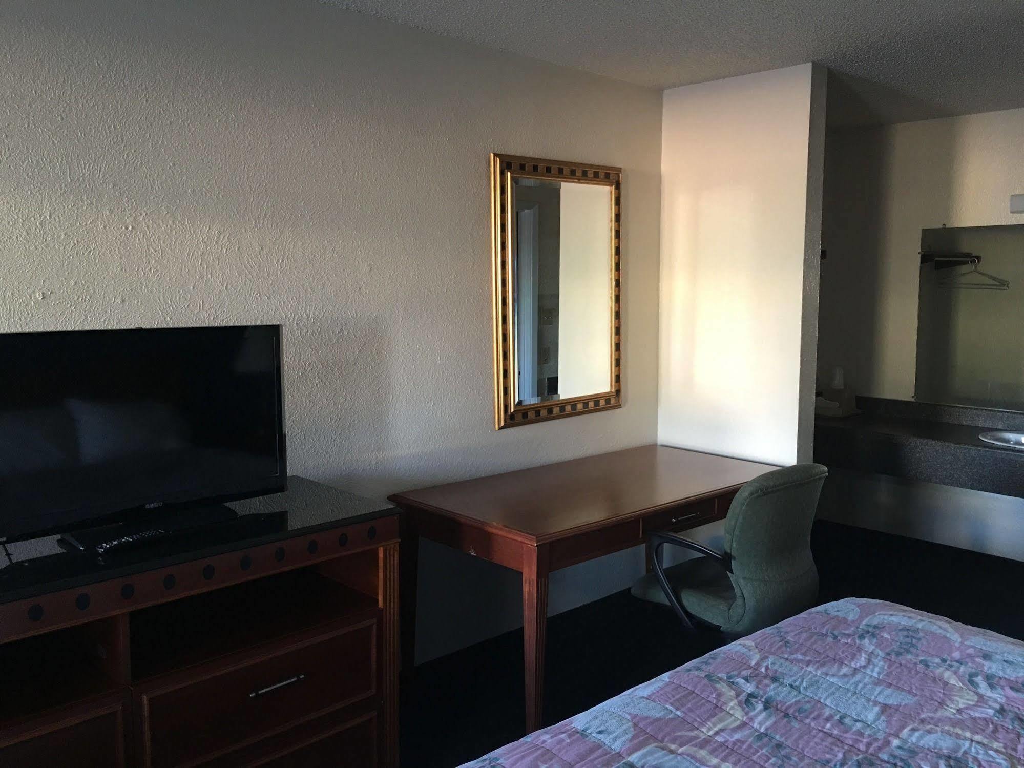 Chaparral Motel ポートラバカ エクステリア 写真